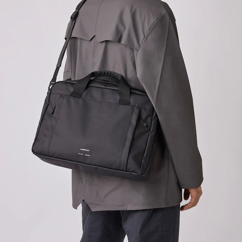 Sandqvist Dal, svört